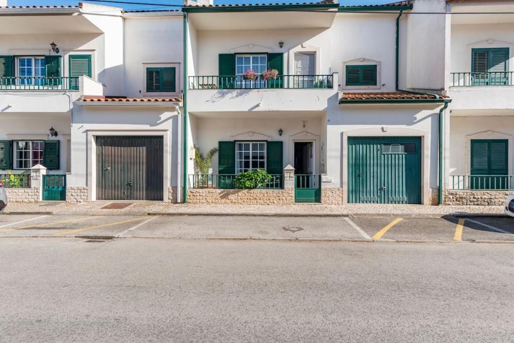 Suite Mendanha Samora Correia Ngoại thất bức ảnh